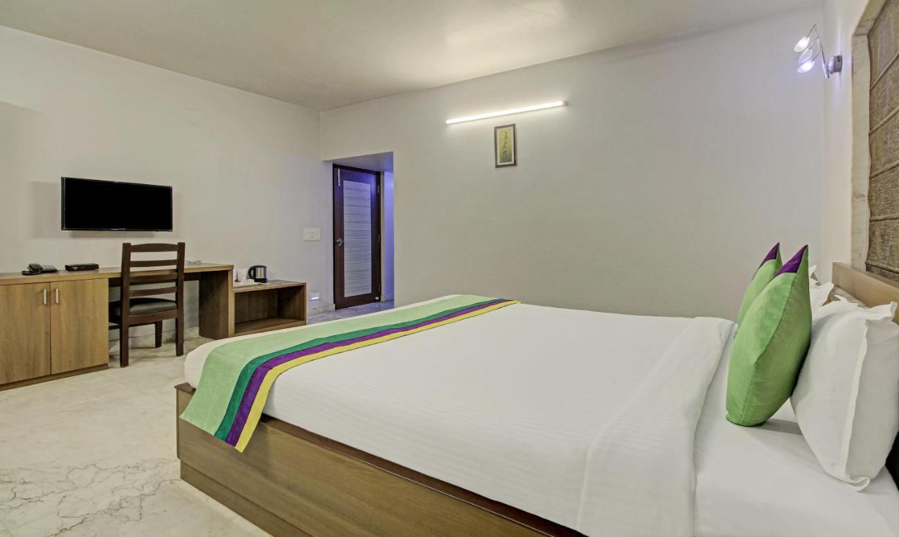 Treebo Sreemaa Newtown Hotel Panchuria Luaran gambar